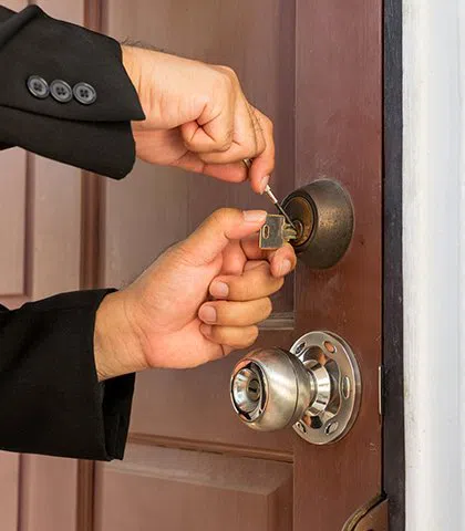 General Locksmith Store New York, NY 212-659-0024 - new-locks-installation